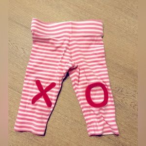 Bella Bliss XO leggings 9/12 months